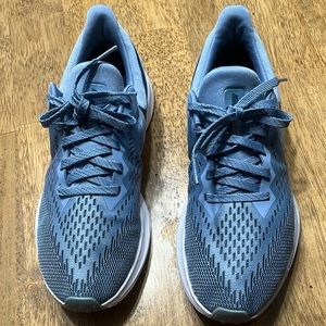 Nike Zoom Winflo 6 Slate Blue Sneakers size 9